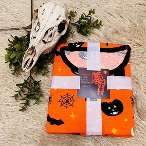 Multiple Sizes 🎃 Women’s Halloween Pajamas